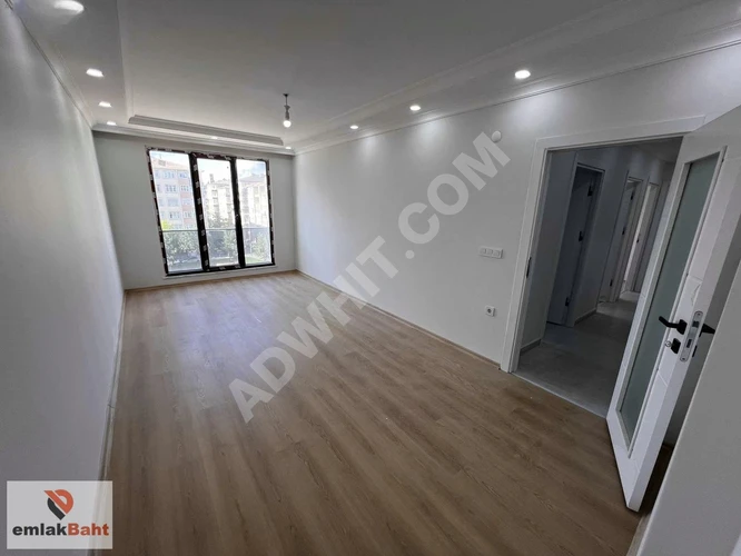 CENNET MAH. OTOPARKLI ASANSÖRLÜ 3+1 110m2 EBEVEYN BANYOLU ARAKAT