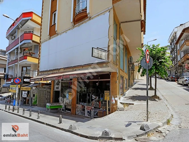 SÖĞÜTLÜÇEŞME MERKEZDE 300 m2 KÖŞE BAŞI DÜKKAN