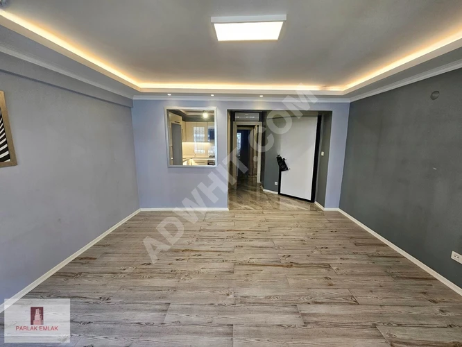 Parlak ' Tan Üsküdar İcadiye Mh. 2+1 İçi Lüx Yapılı *Boş* Daire