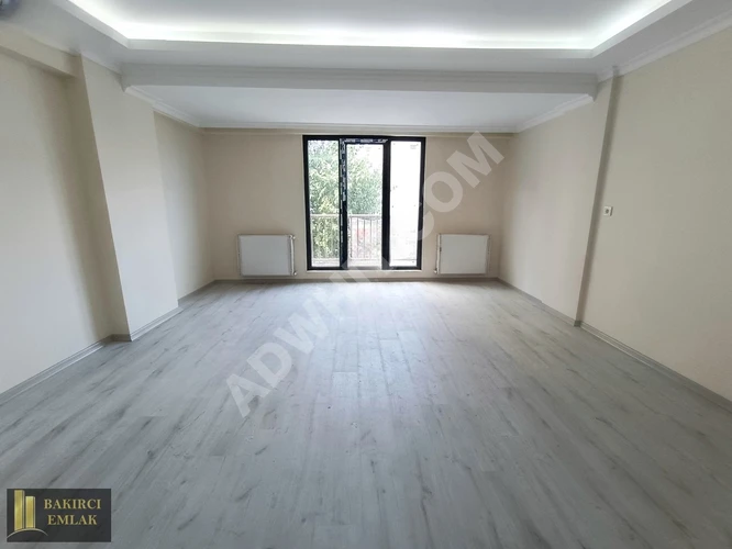 BAKIRCIDAN K.ÇEKMECE SEFAKÖY TEVFİKBEYDE SATILIK SIFIR DAİRE 2+1