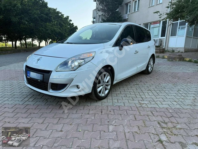 BAYRAMTEPE OTODAN HATASIZ RENAULT SCENİC PRİVİLİGE CAM TAVAN