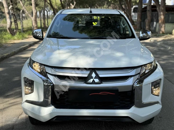 Mitsubishi L200 2.2 4x4 Storm 150HP TAMAMINA KREDİ.