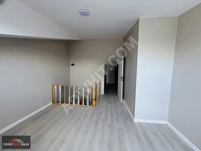CENNET PARK EMLAK'TAN YEŞİLOVA'DA 3+1 DUBLEKS SATILIK DAİRE