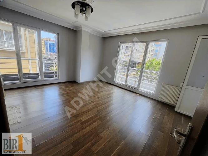 ŞERİFALİ'DE SATILIK 3+1 BOŞ DAİRE
