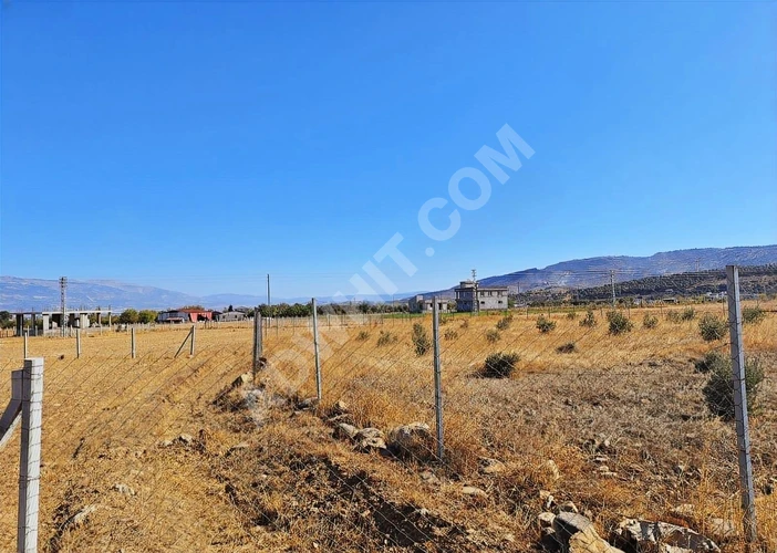 MARAŞ EMLAKTAN ALTINOVA DA 1 DÖNÜM SATILIK ARAZİ