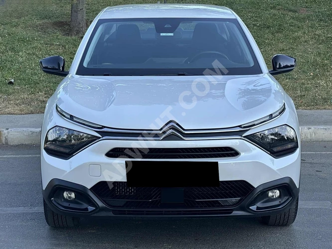 1.99 KREDİ DEĞİŞENSİZ HASARSIZ 49 BİNDE 2023 C4 X OTOMATİK