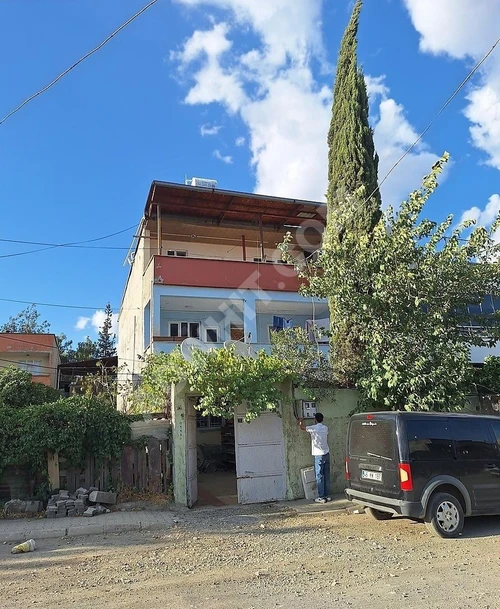 MARAŞ EMLAKTAN YAVUZ SELİM MAH. SATILIK 3 KATLI MÜSTAKİL EV