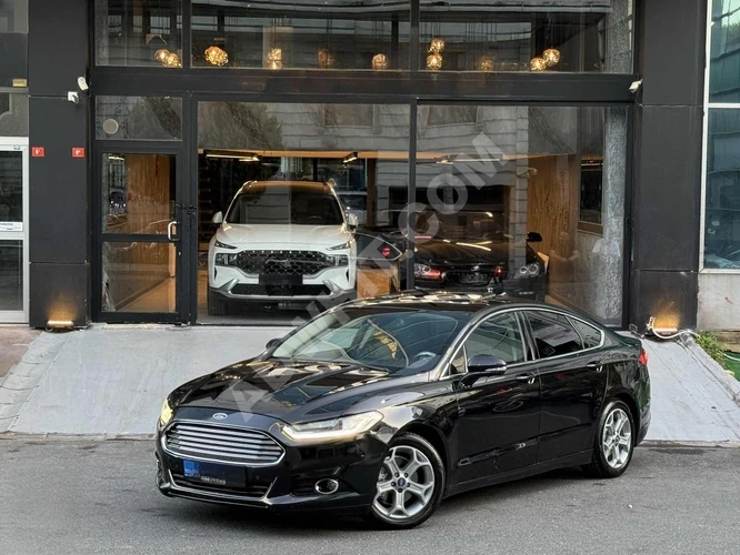 Vogue AutomobiLe Ford Mondeo 1.5 Ecoboost Sanruf Boyasız 188. km