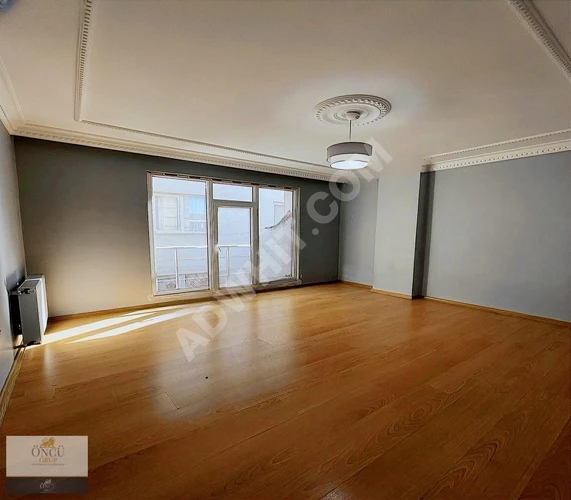 BAHÇEŞEHİR 2. KISIM LOKASYONUNDA EMSALSİZ LÜKS 2+1 SATILIK DAİRE
