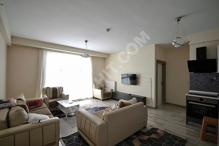 ÇAMUR'DAN AİRPORT24 GÜVENLİKLİ VE OTOPARKLI SİTEDE KİRALIK 1+1