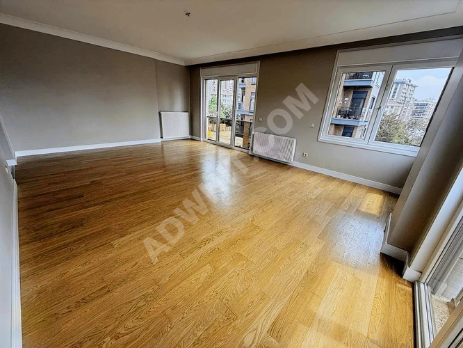 ÇİFTEHAVUZLAR BAĞDAT'a 2.BİNADA SATILIK 3+1 BALKONLU BOŞ DAİRE