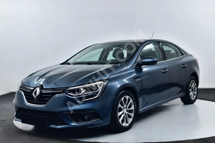 ULAŞ AUTO'DAN 2017 MEGANE 1.2 TOUCH OTOMATİK K. KARTI İMKANI İLE