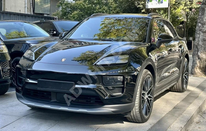 UNIVERSAL AUTO - MACAN 4 ELEKTRİK - TAM DOLU