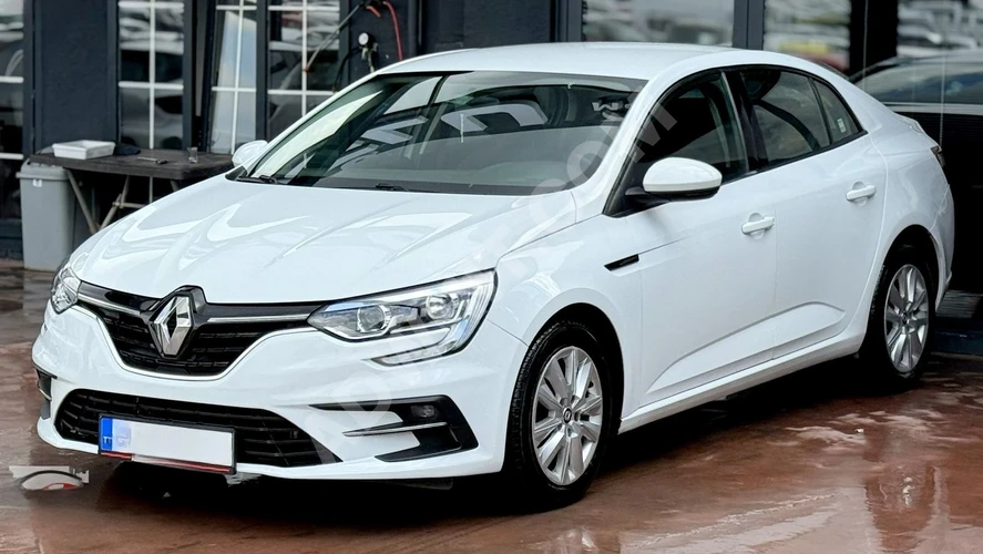 İLK ELDEN ÖZEL PLAKA 2021 110 BNDE 1.5-DİZEL OTOMATİK YENİ MEGAN