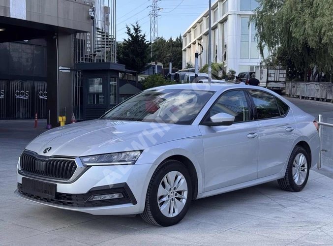 OZCAR AUTO 2024 SKODA OCTAVİA 1.0 TSİ ELİTE DEĞİŞENSİZ S.BAKIMLI