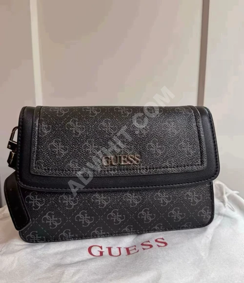 GUESS Amerikan çantası