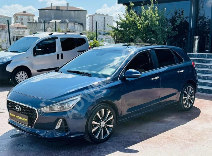 PSM MOTORS 2018 İ30 DİZEL OTOMATİK FULL PAKET CAM TAVAN