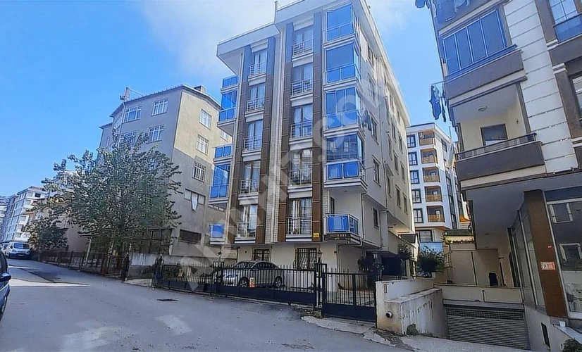 MALTEPE GİRNE MAHALLESİ GİRNE CADDESİN'DE 2+1 SATILIK DAİRE