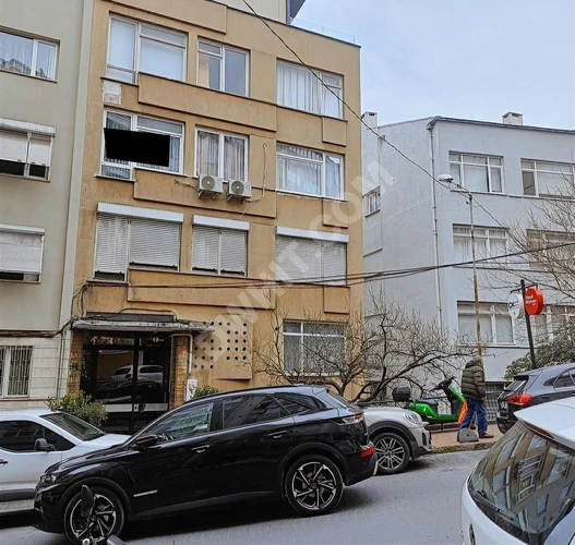 CİHANGİR'DE SATILIK 1+1 DAİRE - NET 60 M² KAPALI MUTFAK