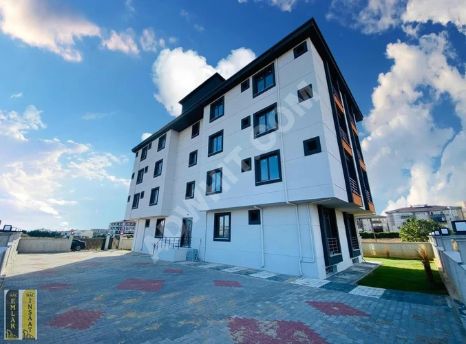 YÜKSEK KREDİ İMKANI ARAÇ TAKASLI İSKANLI OTOPARKLI DAİRE