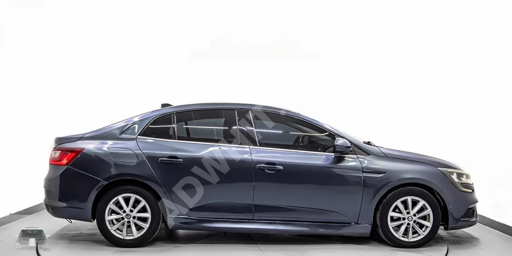 *TAKSİT SEÇENEKLİ* ÖMÜR MOTORS'TAN DİZEL OTOMATİK MEGANE 4