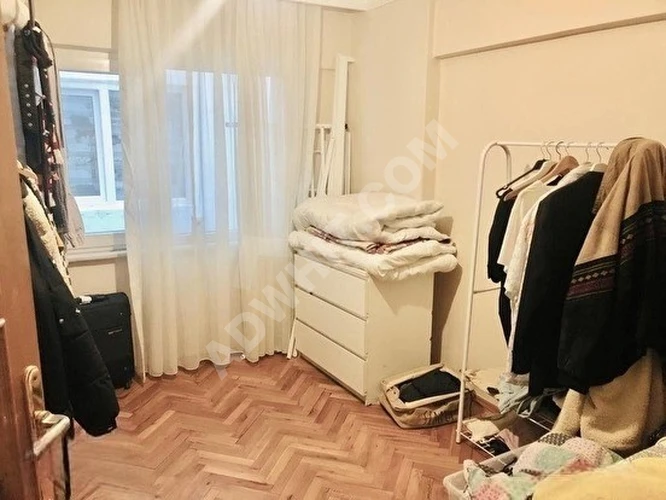 Cihangir Firuzağa'da Toplu Ulaşıma Çok Yakın Balkonlu Aydınlık Kombili Klimalı (2+1) (100)m2 Daire