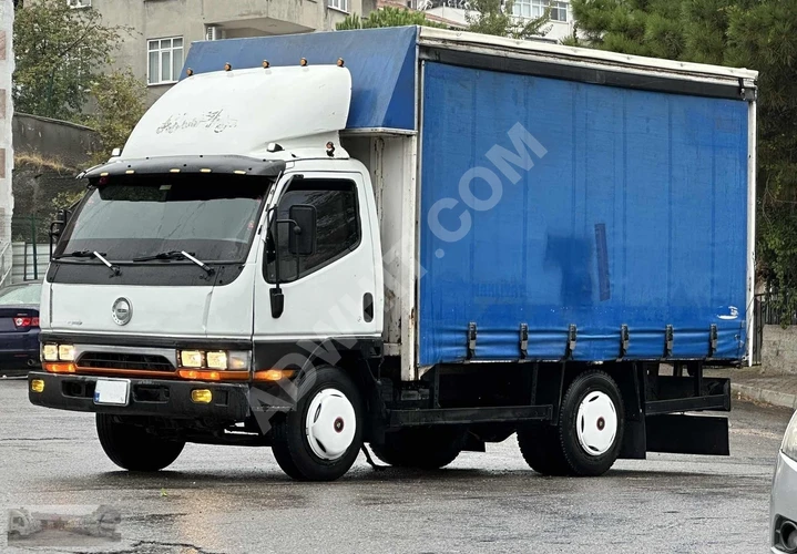 ALBAYRAK OTOMOTİV 2003 ÇIKIŞLI KAYAR ÇATI KAYAR PERDELİ KAMYON