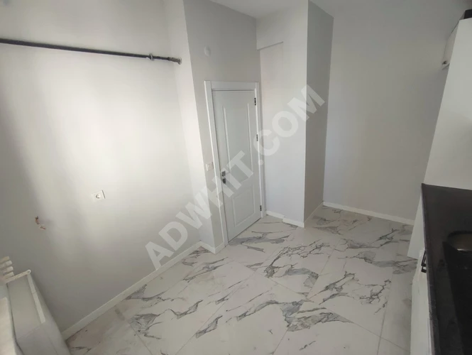 YENİ'DEN ESENKENT BARJYOLU CAD.CEPHE 90m2 SIFIR TERS DUBLEKS 2+1