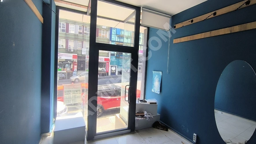 ÜSKÜDAR HALK CADDESİNDE SATILIK DÜKKAN & MAĞAZA