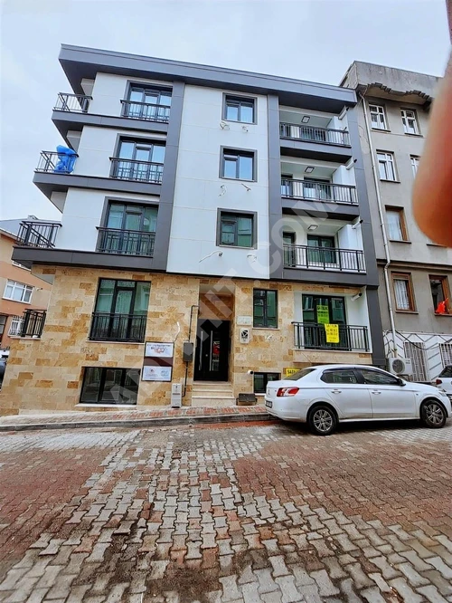 ÜSKÜDAR SALACAKTA SIFIR BİNADA 2+1 ZEMİN KAT SATILIK KONUT