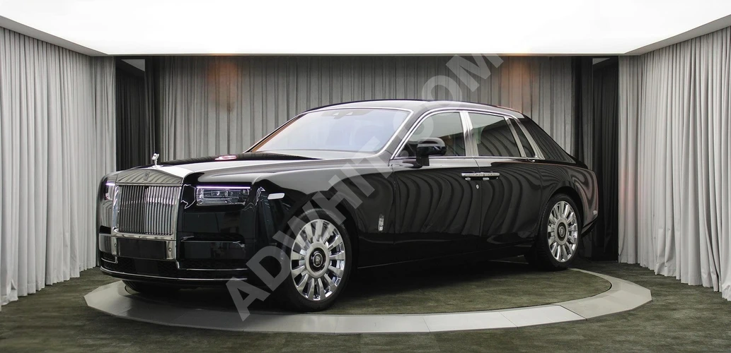 SCLASS 2024 ROLLS ROYCE PHANTOM 6.7 V12 BAYİ ÇIKIŞLI HATASIZ