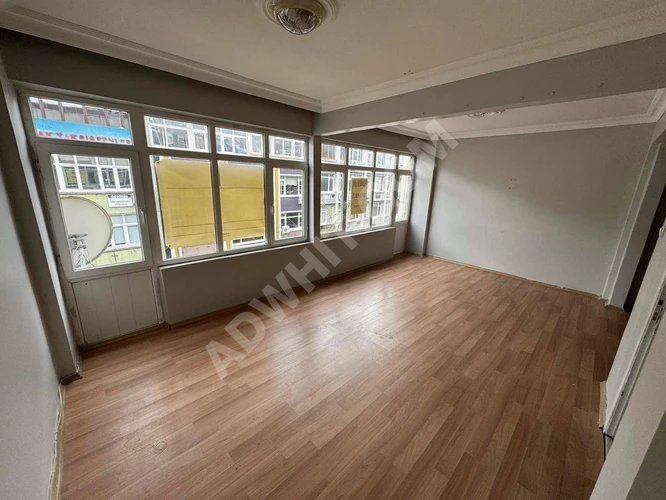 EMLAK GROUP'DAN CEVİZLİK İSTANBUL CD ÜZERİ 135 M2 2+1 SATILIK