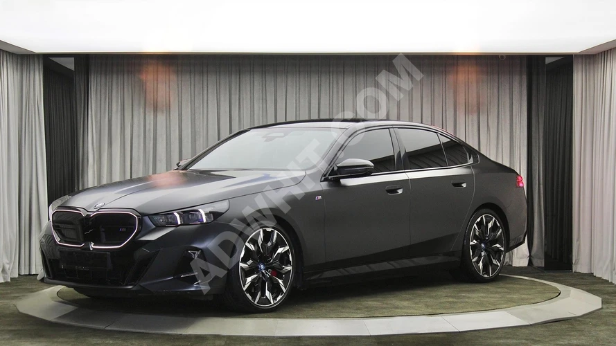 SCLASS 2024 BMW İ5 M60 BAYİ ÇIKIŞLI HATASIZ