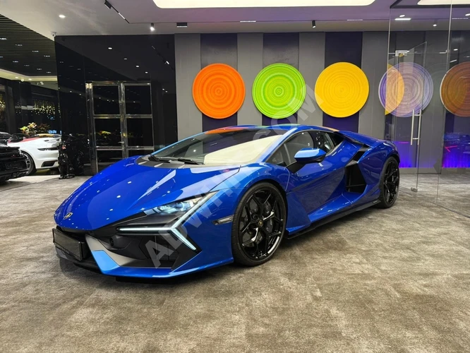 SCLASS 2025 LAMBORGHINI REVUELTO 1015 HP HYBRID V12 350+ KM/S
