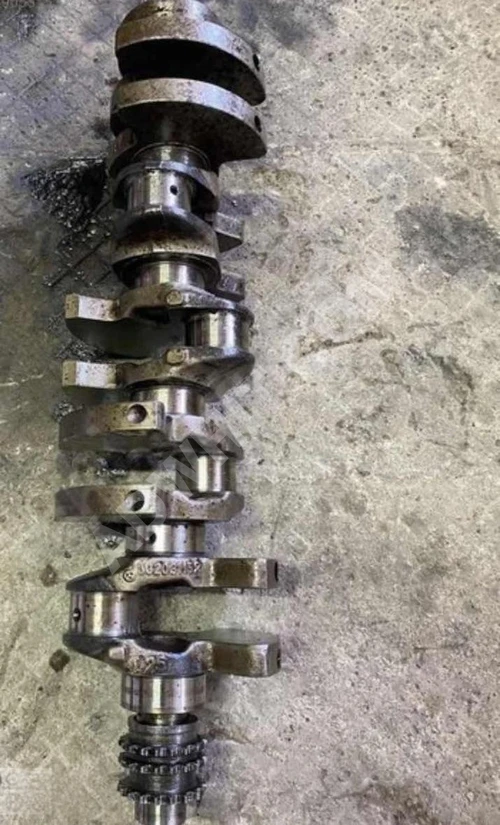 MERCEDES W210 5 SİLİNDİR KRANK MİLİ 602031158 - ÖZEN OTOMOTİV