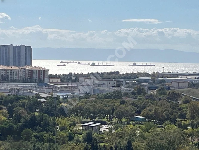 FIRSATT ATAKÖY 9'DA 3+1 GÜNEY KÖŞE DENİZ MANZARALI BOŞ TADİLATLI