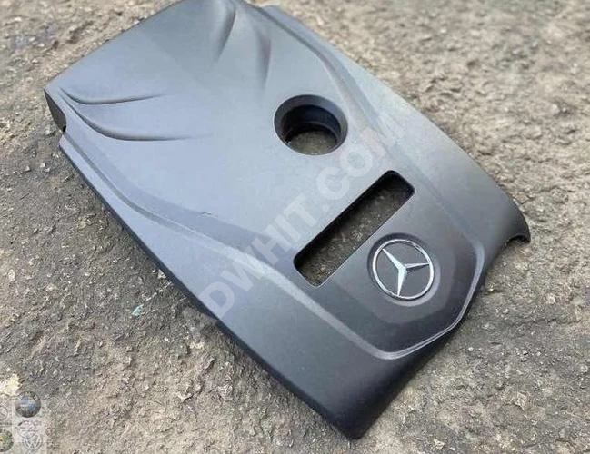 MERCEDES E SERİSİ MOTOR AKUSTİK KAPAĞI ÇIKMA A2740160900