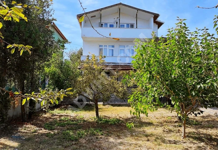 SULTANKÖY'DE GENİŞ YAŞAM: SATILIK 7+1 MÜSTAKİL VİLLA