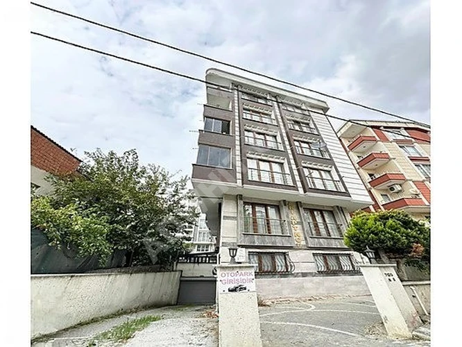 GÜRPINARDA 2+1 PARK KARŞISINDA-OTOPARKLI-ASANSÖRLÜ-EBEVEYN BANYO