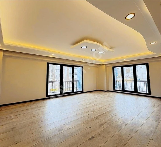 MARMARA MAHALLESİ DÜZLÜKTE 2+1 SIFIR ÖN CEPHE BUTİK SİTE İÇİNDE!