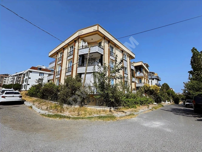 KAVAKLI MERKEZDE 2+1 BAHÇE KULLANIMLI