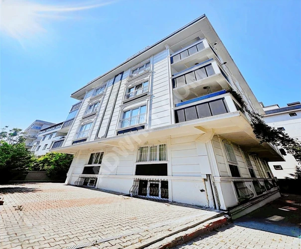 KAVAKLININ EN NEZİH KONUMUNDA AİLE BİNASINDA SATILIK 2+1 BAHÇE