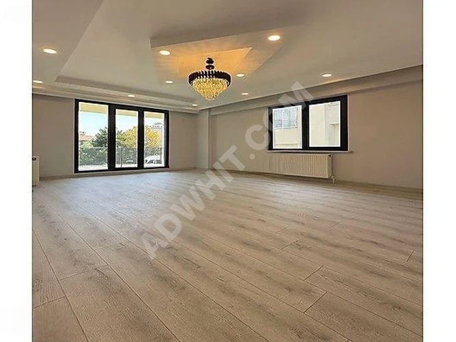 BEYLİKDÜZÜ SONSUZ'DAN METROBÜSE YÜRÜME MESAFESİNDE ŞIK 3+1 DAİRE