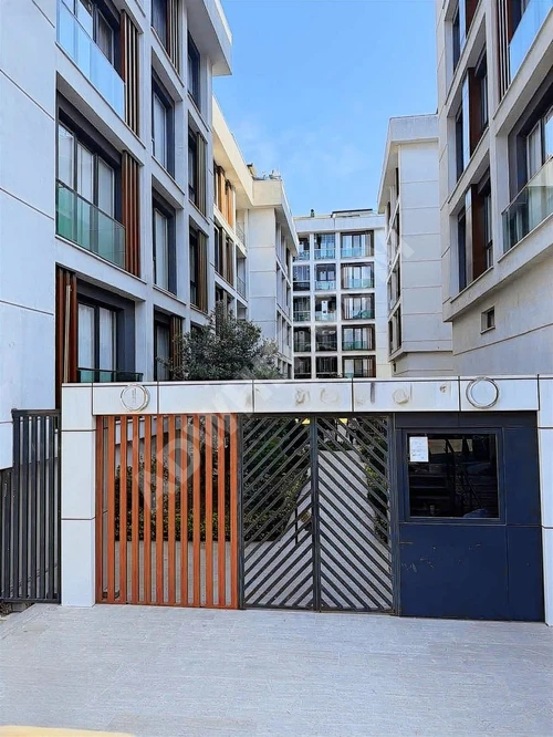 Beylikdüzü Yakuplu site içi 3+1 satılık