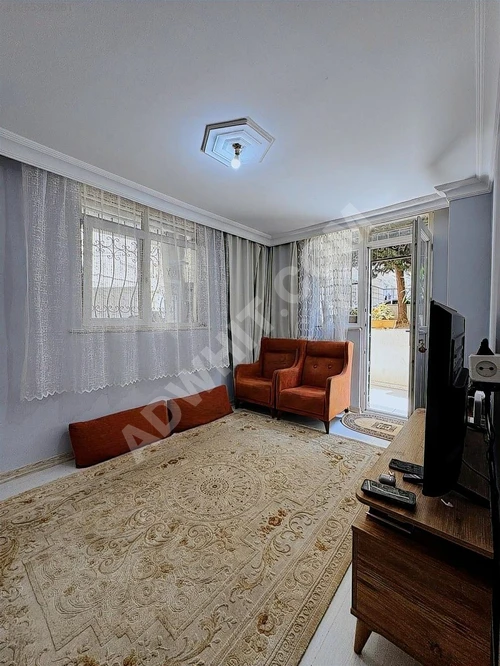 BEYLİKDÜZÜ YAKUPLU METROBÜSE YAKIN 2+1 BAHÇE KAT