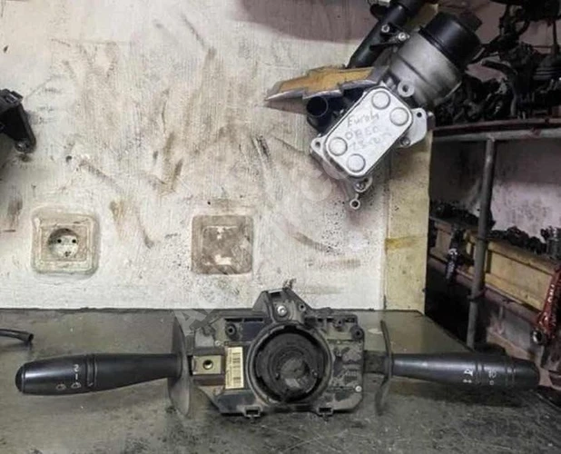 RENAULT MASTER/MASCOTT SİNYAL & SİLECEK KOLU (ORJİNAL) ÖZEN OTO