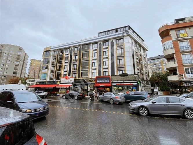 BEYLİKDÜZÜ YAKUPLU HÜRRİYET BULVARI ÜZERİ 80M2 1+1 KİRALIK DAİRE