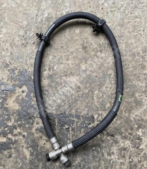 BMW E92/E93 N43 BENZİN HORTUMU MOTOR İÇİ (ORJİNAL) ÖZEN OTOMOTİV