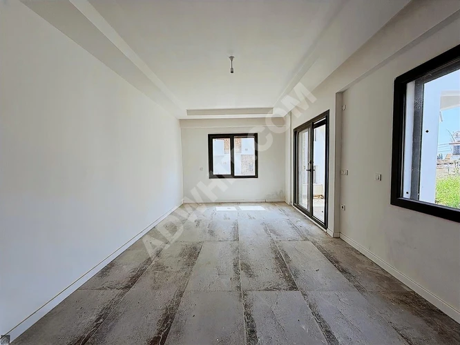 GÜMÜŞ'DEN GÜREDE AYRI MUTFAKLI BAHÇE KULLANIMLI FIRSAT 2+1 DAİRE