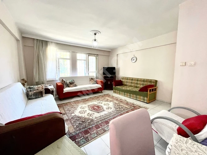 GÜMÜŞ'DEN HAVUZLU SİTE İÇERİSİNDE AYRI MUTFAKLI FIRSAT 3+1 DAİRE